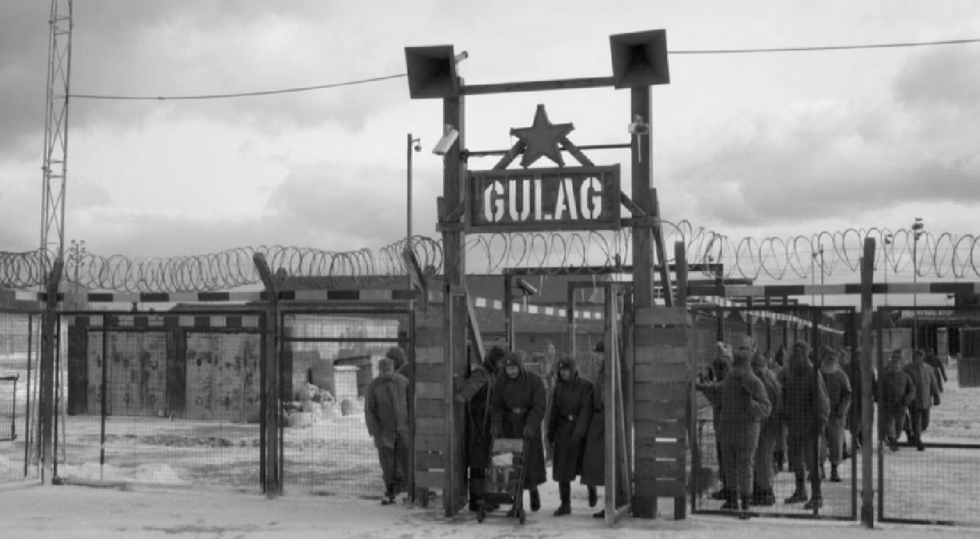 Vstupná brána do gulagu v Sovietskom zväze55