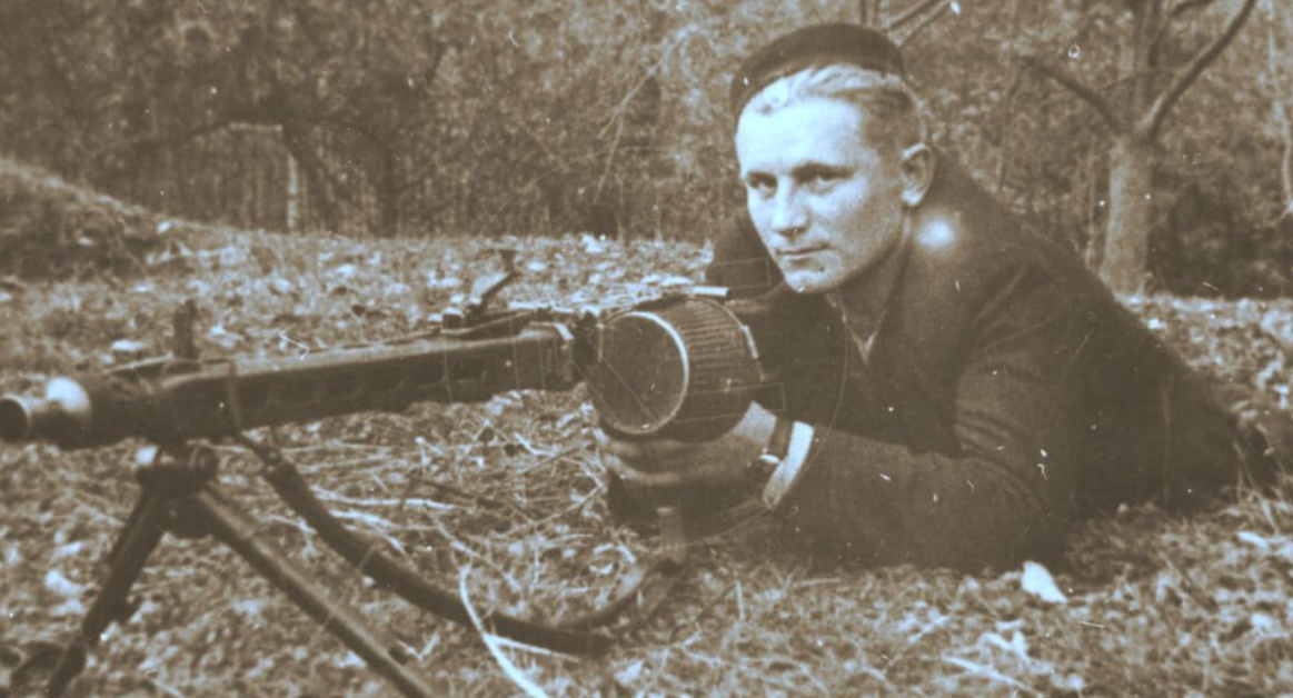 Partizán v horách60